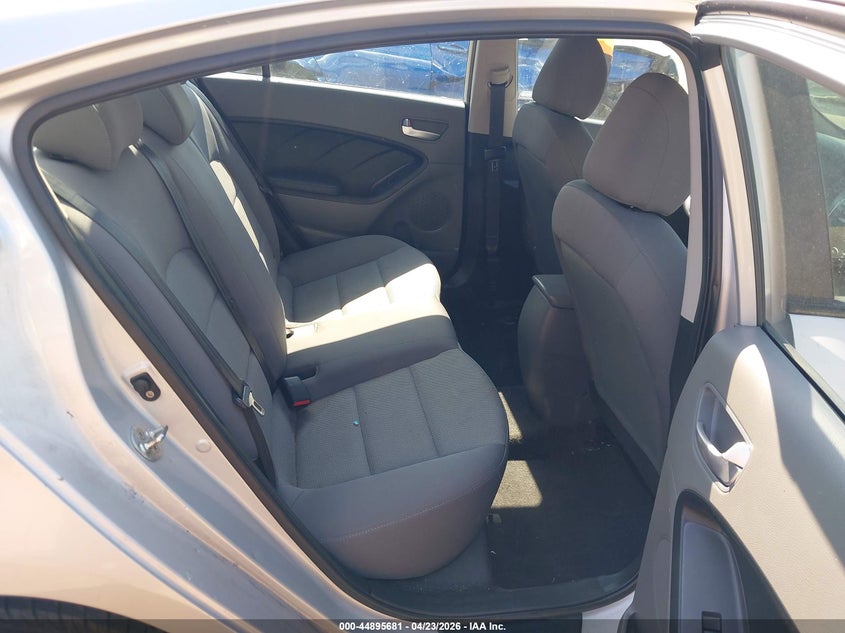 2018 Kia Forte VIN 3KPFK4A70JE233991 IAAI salvage auction — THEFT, Salvage (South Carolina), sold $1,550 on 2026-07-22 (photo 8)