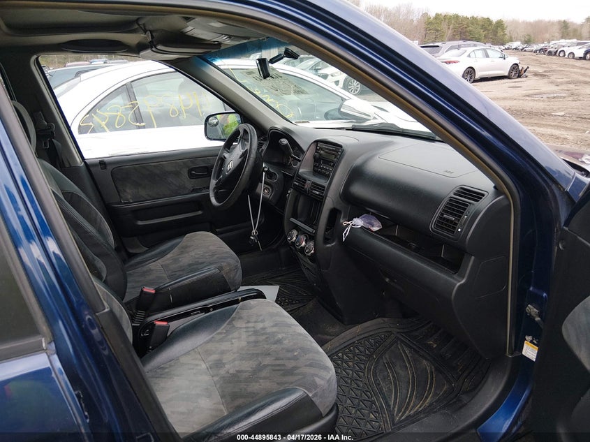 2003 Honda Cr-v VIN SHSRD78893U132770 IAAI salvage auction — NORMAL WEAR, Clear (Massachusetts), sold $825 on 2026-07-14 (photo 5)