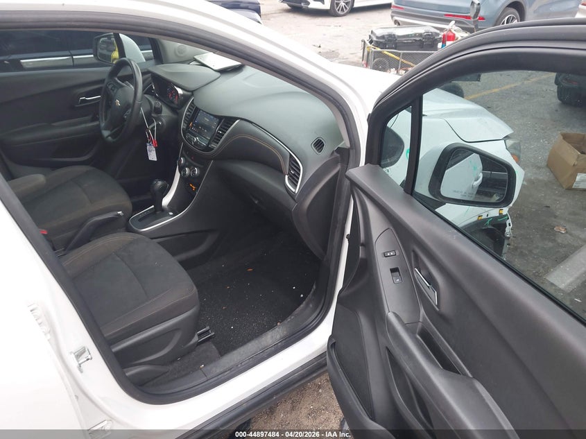 2021 Chevrolet Trax VIN KL7CJKSB4MB301186 IAAI salvage auction — RIGHT FRONT, Original (Texas), sold $1,225 on 2026-07-22 (photo 5)