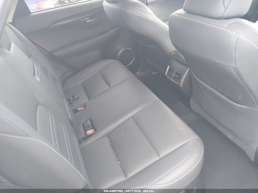 2018 Lexus Nx VIN JTJYARBZ7J2091898 IAAI salvage auction — RIGHT SIDE, Original (Texas), sold $7,050 on 2026-07-29 (photo 8)