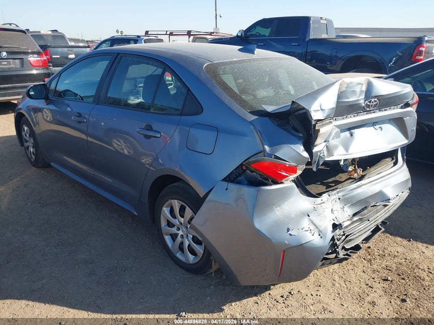 2022 Toyota Corolla VIN 5YFEPMAE3NP320395 IAAI salvage auction — REAR END, Wait Title, sold $4,050 on 2026-07-07 (photo 3)
