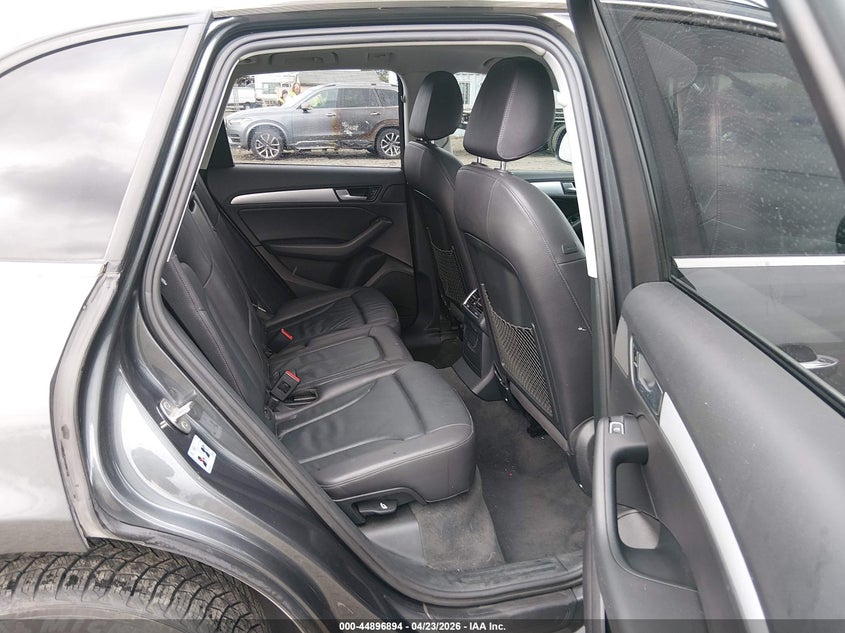 2017 Audi Q5 VIN WA1C2AFP9HA065107 IAAI salvage auction — REAR END, Salvage (Oregon), sold $3,850 on 2026-07-27 (photo 8)
