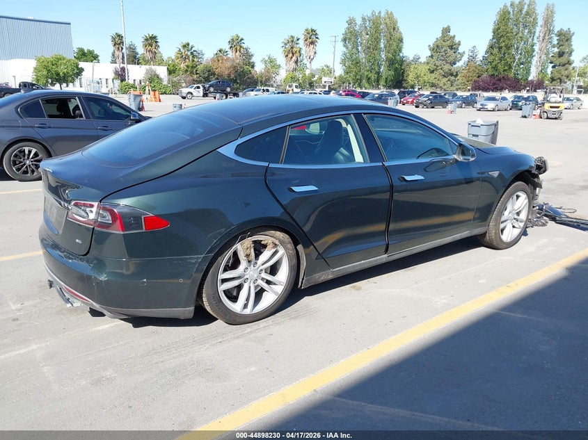 2014 Tesla Model s VIN 5YJSA1H17EFP53722 IAAI salvage auction — FRONT END, Wait Title, sold $1,800 on 2026-07-13 (photo 4)