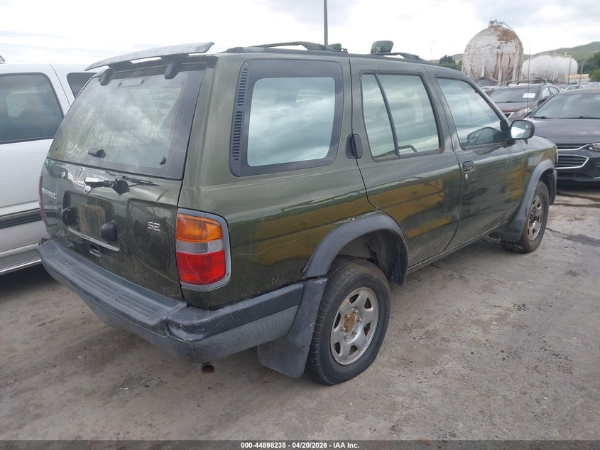 1997 Nissan Pathfinder VIN JN8AR05YXVW190679 IAAI salvage auction — NORMAL WEAR, Salvage (California), sold $350 on 2026-07-09 (photo 4)