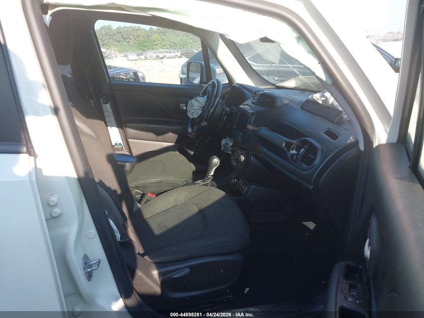 2020 Jeep Renegade VIN ZACNJBBB5LPL67436 IAAI salvage auction — RIGHT FRONT, Salvage (Georgia), sold $25 on 2026-07-28 (photo 5)