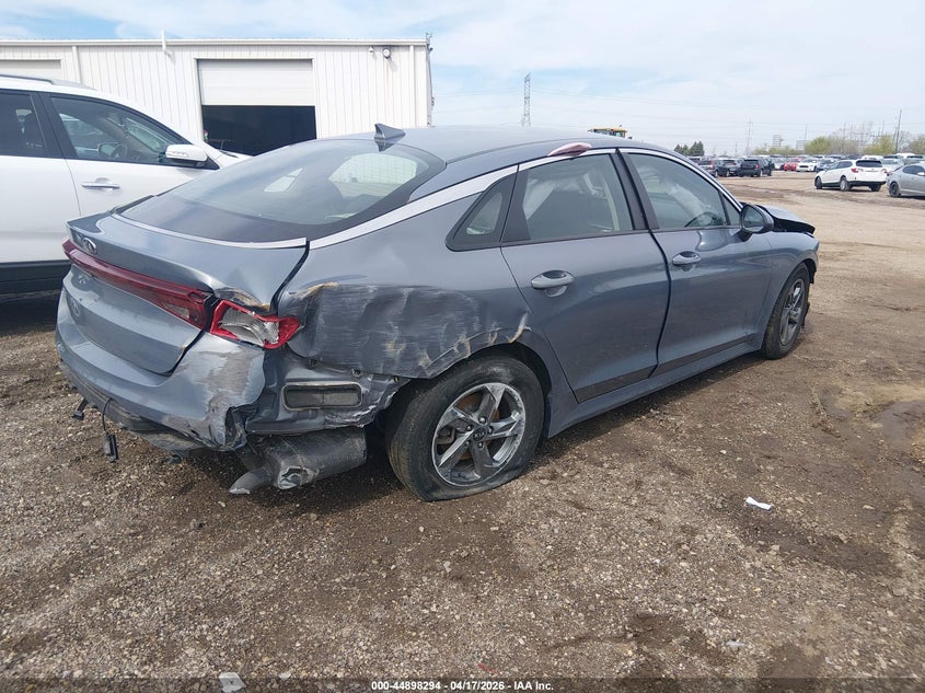 2021 Kia K5 VIN 5XXG24J26MG081364 IAAI salvage auction — FRONT & REAR, Salvage (Illinois), sold $1,100 on 2026-07-29 (photo 4)