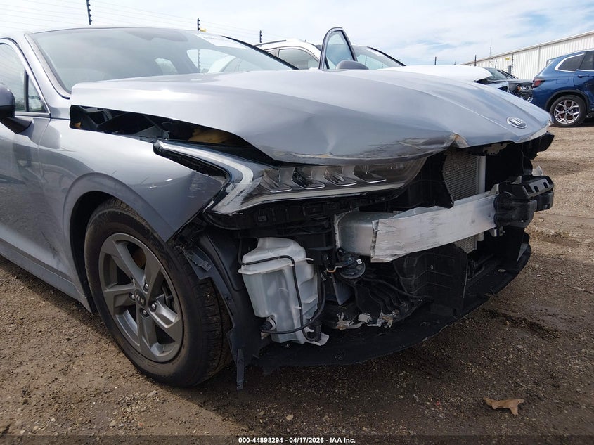 2021 Kia K5 VIN 5XXG24J26MG081364 IAAI salvage auction — FRONT & REAR, Salvage (Illinois), sold $1,100 on 2026-07-29 (photo 6)
