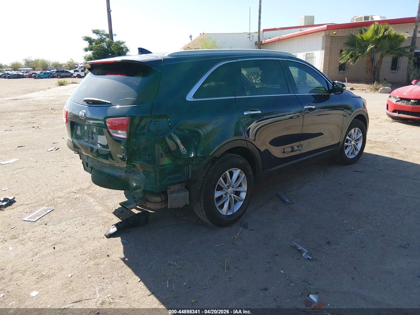 2017 Kia Sorento VIN 5XYPG4A38HG314222 IAAI salvage auction — REAR END, Salvage (Arizona), sold $2,050 on 2026-07-29 (photo 4)