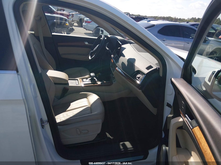 2021 Audi Q5 VIN WA1BAAFY8M2078720 IAAI salvage auction — FRONT & REAR, Wait Title, sold $9,700 on 2026-07-22 (photo 5)