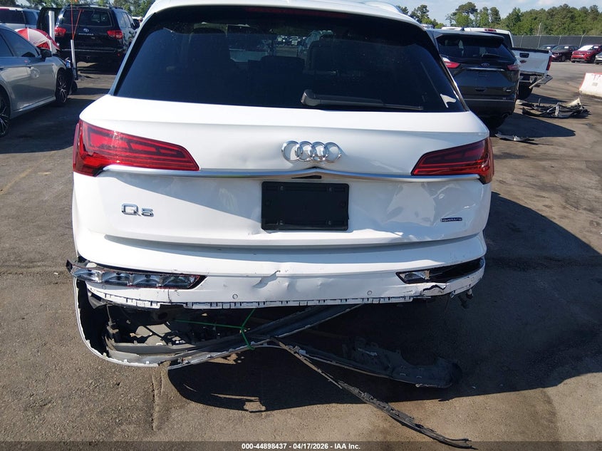2021 Audi Q5 VIN WA1BAAFY8M2078720 IAAI salvage auction — FRONT & REAR, Wait Title, sold $9,700 on 2026-07-22 (photo 6)