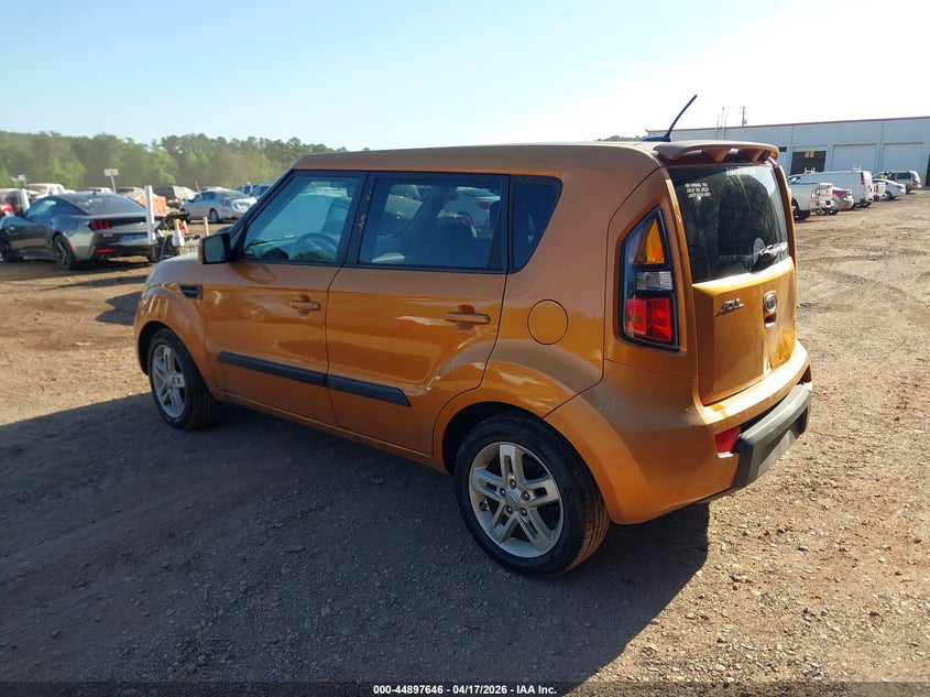 2011 Kia Soul VIN KNDJT2A27B7213898 IAAI salvage auction — REAR END, Salvage (Alabama), sold $600 on 2026-07-08 (photo 3)