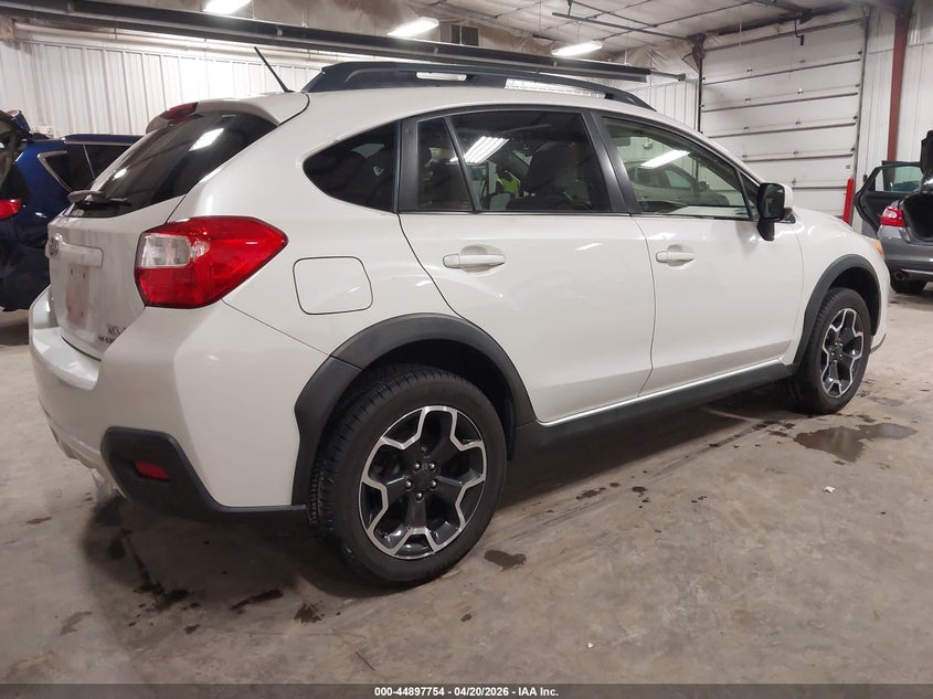 2014 Subaru VIN JF2GPAVC1E8324071 IAAI salvage auction — HAIL, Salvage Title, sold $4,500 on 2026-07-28 (photo 4)