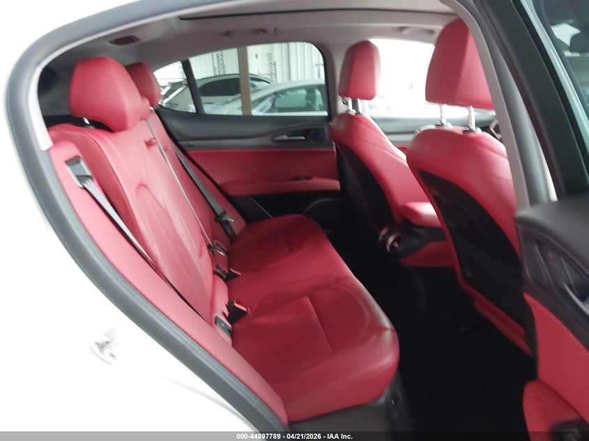 2020 Alfa romeo Stelvio VIN ZASPAKBN9L7C87129 IAAI salvage auction — RIGHT FRONT, Salvage Title, sold $4,050 on 2026-07-09 (photo 8)