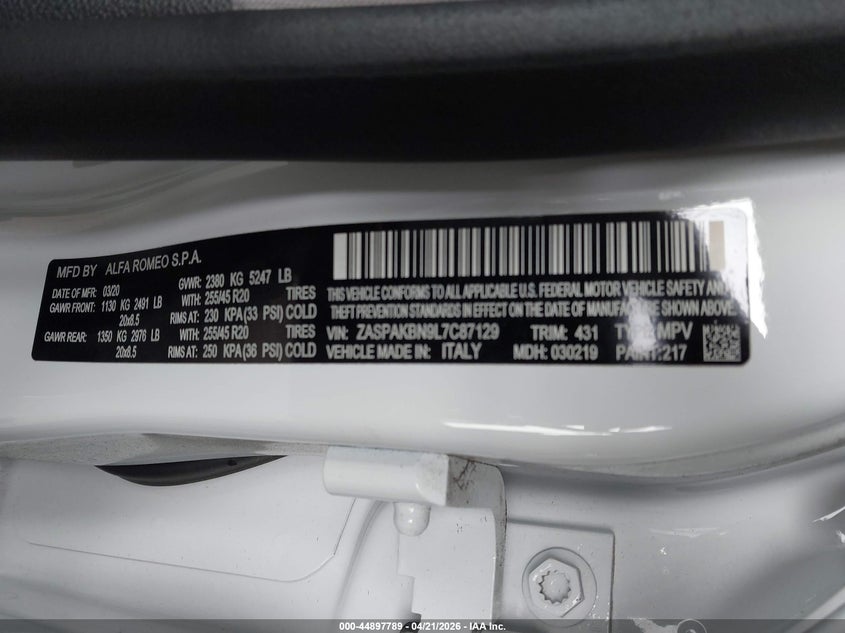 2020 Alfa romeo Stelvio VIN ZASPAKBN9L7C87129 IAAI salvage auction — RIGHT FRONT, Salvage Title, sold $4,050 on 2026-07-09 (photo 9)