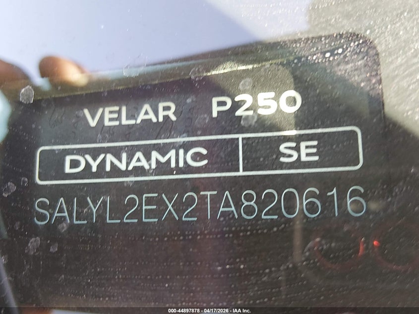 2026 Land rover Range rover velar VIN SALYL2EX2TA820616 IAAI salvage auction — LEFT & RIGHT, Wait Title, sold $32,650 on 2026-07-06 (photo 9)