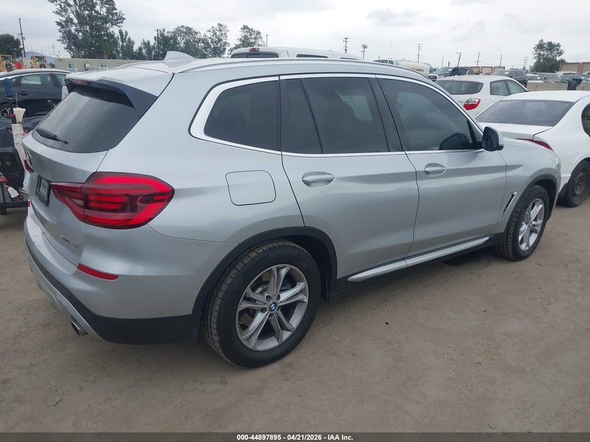 2021 BMW X3 VIN 5UXTY5C07M9F07219 IAAI salvage auction — LEFT SIDE, Salvage Title, sold $10,200 on 2026-07-29 (photo 4)