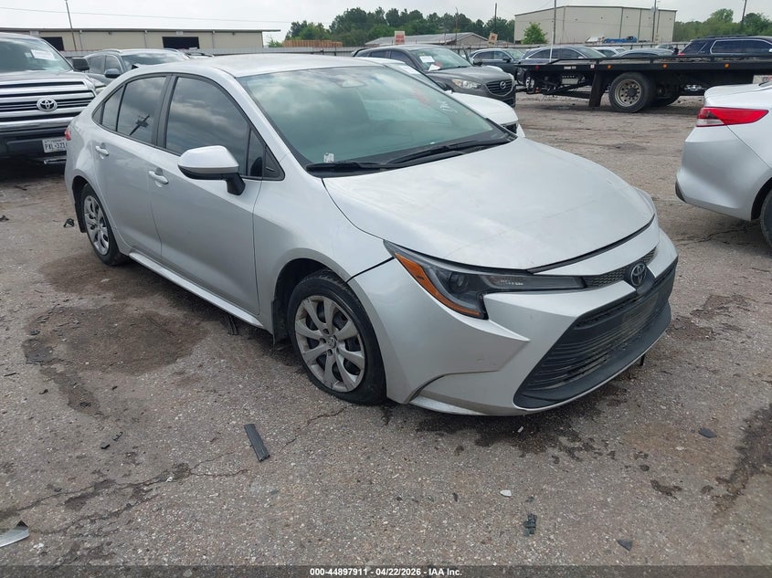 2025 Toyota Corolla VIN 5YFB4MDE2SP245904 IAAI salvage auction — FRONT END, Original (Texas), sold $10,200 on 2026-07-08 (photo 1)