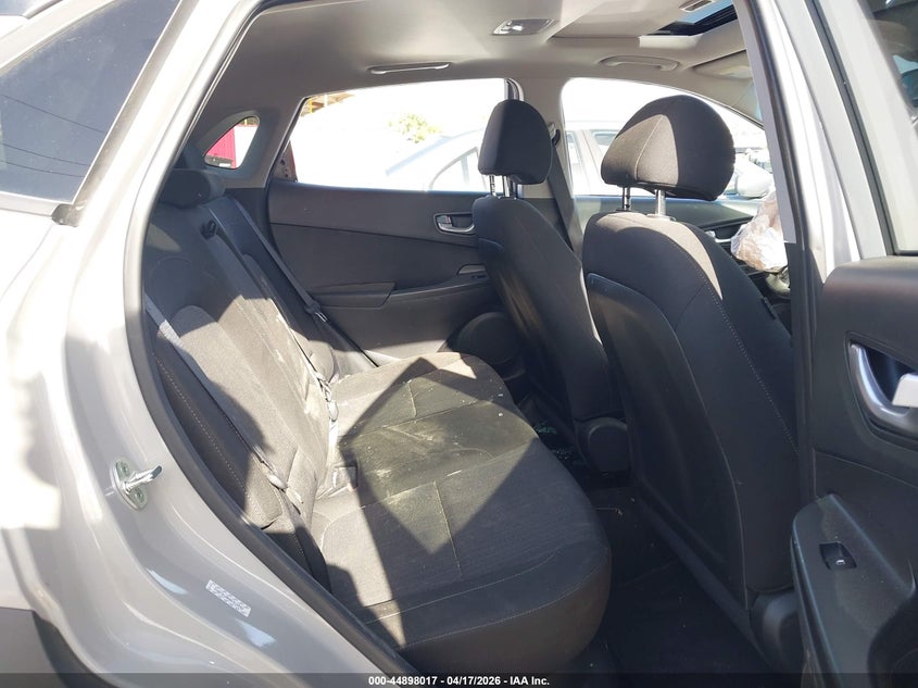 2022 Hyundai Kona VIN KM8K3CAB9NU916592 IAAI salvage auction — LEFT SIDE, Salvage Title, sold $1,600 on 2026-07-15 (photo 8)