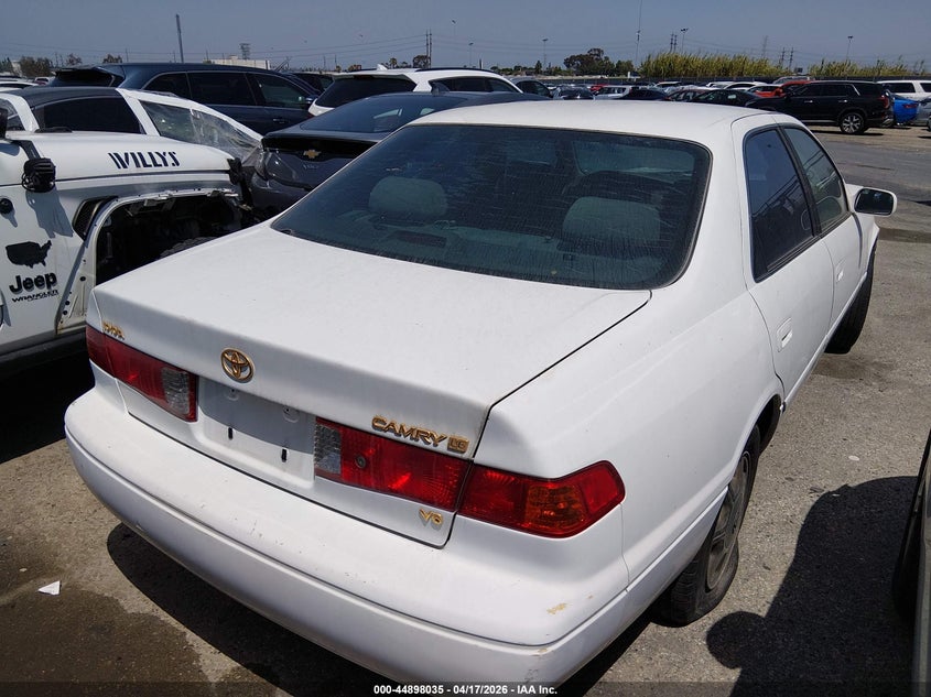 2000 Toyota Camry VIN JT2BF22K6Y0242023 IAAI salvage auction — FRONT END, Salvage (California), sold $200 on 2026-07-16 (photo 4)