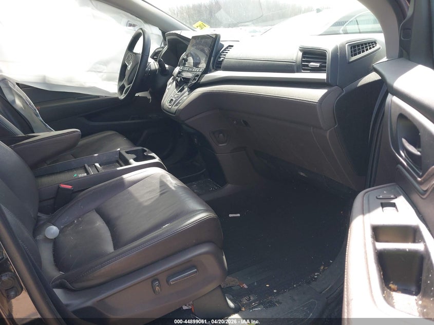 2019 Honda Odyssey VIN 5FNRL6H79KB056736 IAAI salvage auction — LEFT REAR, Salvage Title, sold $25 on 2026-07-29 (photo 5)
