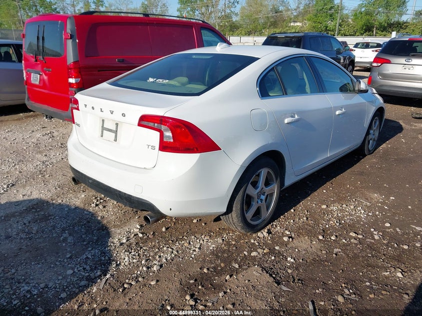 2013 Volvo S60 VIN YV1612FS6D2231016 IAAI salvage auction — NORMAL WEAR, Clear (Montana), sold $75 on 2026-07-30 (photo 4)