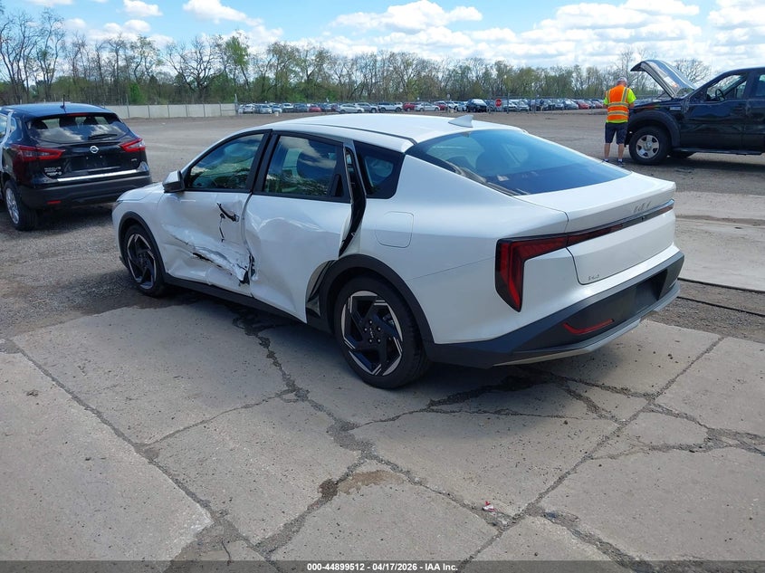 2025 Kia K4 VIN 3KPFU4DE8SE217365 IAAI salvage auction — LEFT SIDE, Salvage Title, sold $7,650 on 2026-07-27 (photo 3)