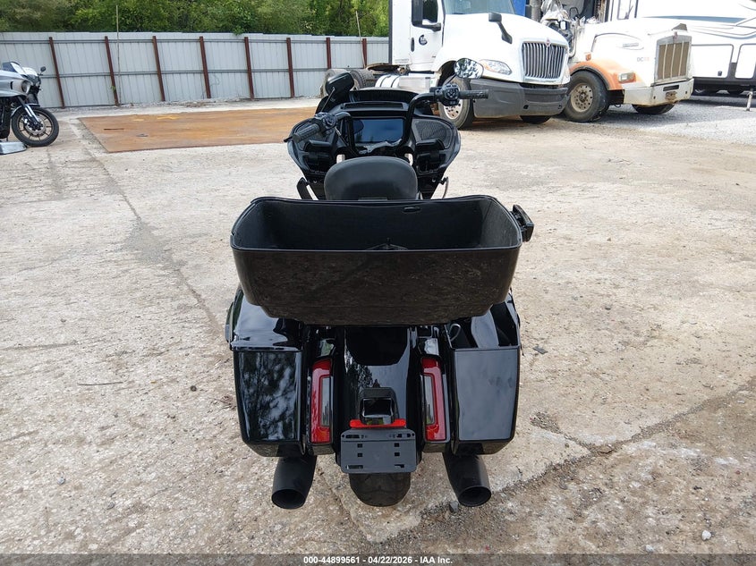 2025 Harley-davidson Road glide VIN 1HD1KH718SB634450 IAAI salvage auction — ROLLOVER, Salvage (Alabama), sold $10,500 on 2026-07-16 (photo 6)
