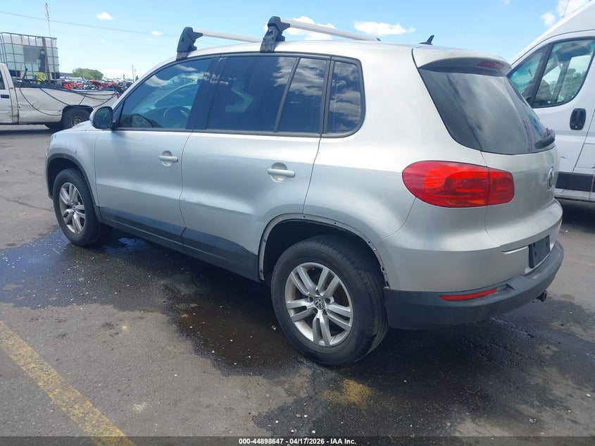 2014 Volkswagen Tiguan VIN WVGAV3AXXEW506924 IAAI salvage auction — LEFT SIDE, Salvage Title, sold $450 on 2026-07-16 (photo 3)