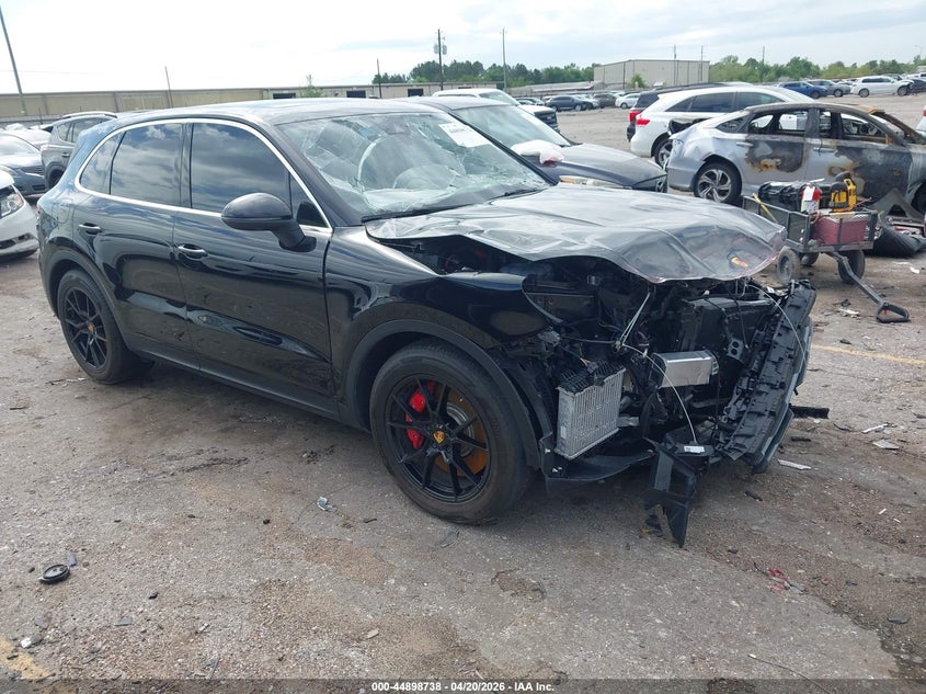 2024 Porsche Cayenne VIN WP1AL2AY5RDA32748 IAAI salvage auction — FRONT END, Salvage (Texas), sold $19,850 on 2026-07-13 (photo 1)