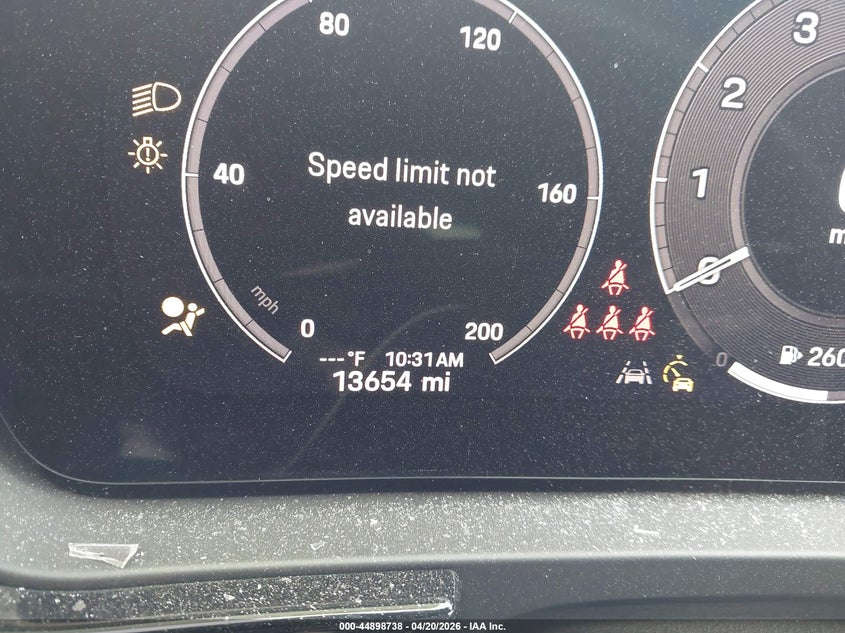2024 Porsche Cayenne VIN WP1AL2AY5RDA32748 IAAI salvage auction — FRONT END, Salvage (Texas), sold $19,850 on 2026-07-13 (photo 7)