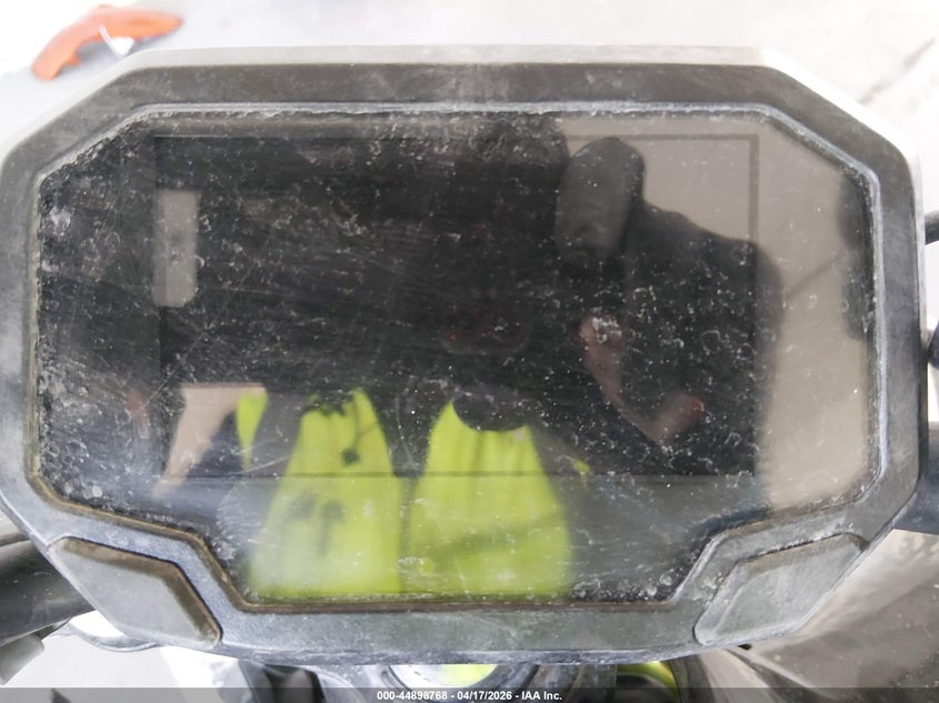 2020 Kawasaki Er VIN ML5EREK16LDA03686 IAAI salvage auction — FRONT END, Wait Title, sold $25 on 2026-07-29 (photo 7)