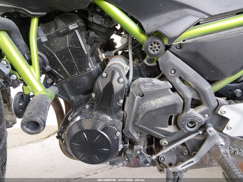2020 Kawasaki Er VIN ML5EREK16LDA03686 IAAI salvage auction — FRONT END, Wait Title, sold $25 on 2026-07-29 (photo 9)