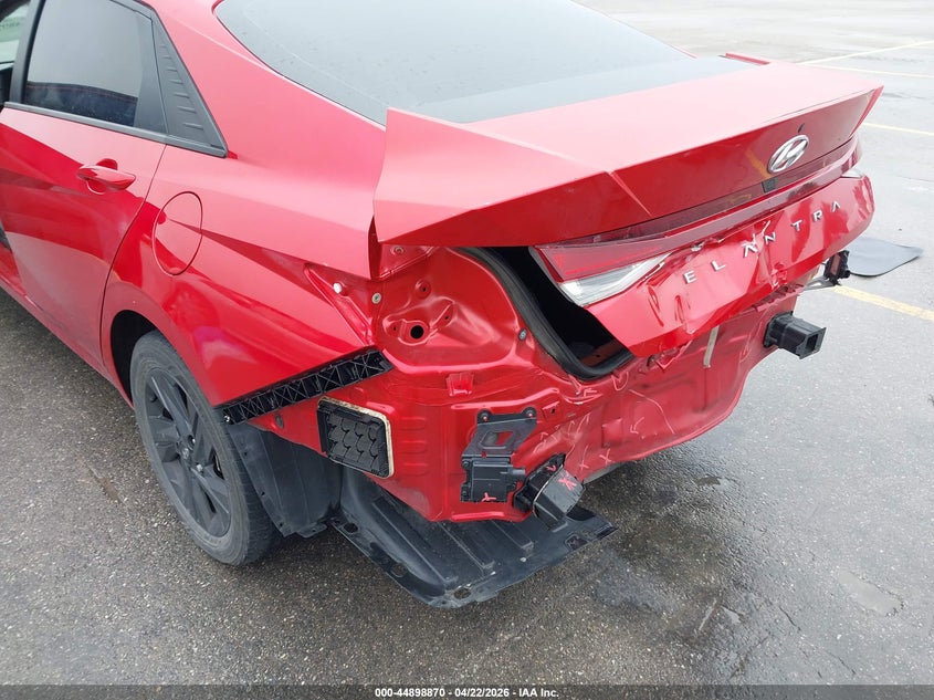 2022 Hyundai Elantra VIN 5NPLM4AGXNH065825 IAAI salvage auction — REAR END, Original (Texas), sold $3,400 on 2026-07-30 (photo 6)