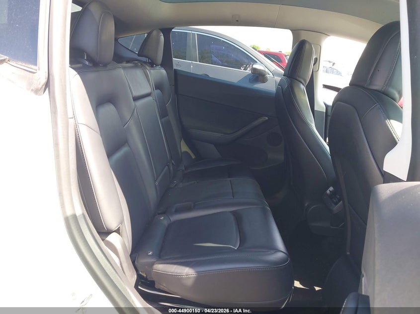 2022 Tesla Model y VIN 7SAYGDEE4NF321061 IAAI salvage auction — FRONT END, Salvage (New Jersey), sold $7,300 on 2026-07-30 (photo 8)