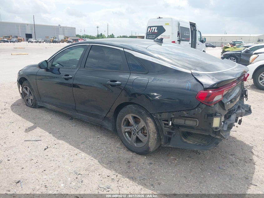 2022 Kia K5 VIN 5XXG14J25NG147973 IAAI salvage auction — REAR END, Salvage Title, sold $1,950 on 2026-07-09 (photo 3)