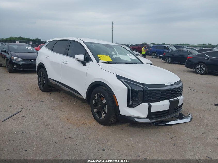 2026 Kia Sportage VIN 5XYK23DF5TG400105 IAAI salvage auction — LEFT SIDE, Original (Texas), sold $10,600 on 2026-07-21 (photo 1)