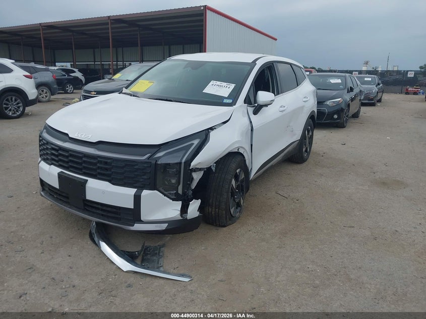 2026 Kia Sportage VIN 5XYK23DF5TG400105 IAAI salvage auction — LEFT SIDE, Original (Texas), sold $10,600 on 2026-07-21 (photo 2)