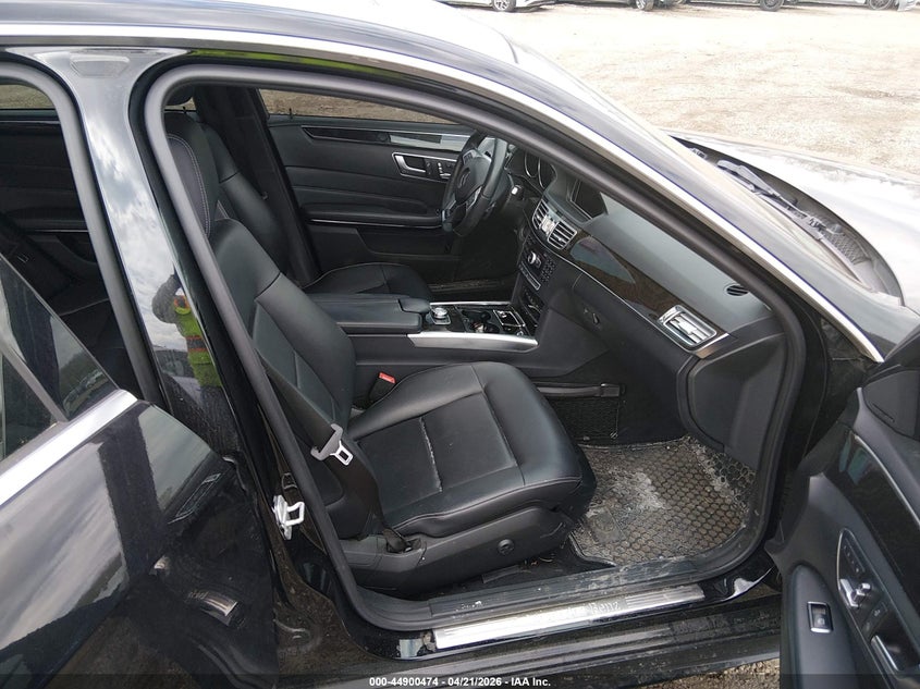 2014 Mercedes-benz E-klasse VIN WDDHF8JB7EA922241 IAAI salvage auction — UNKNOWN, Clear (Michigan), sold $2,050 on 2026-07-09 (photo 5)