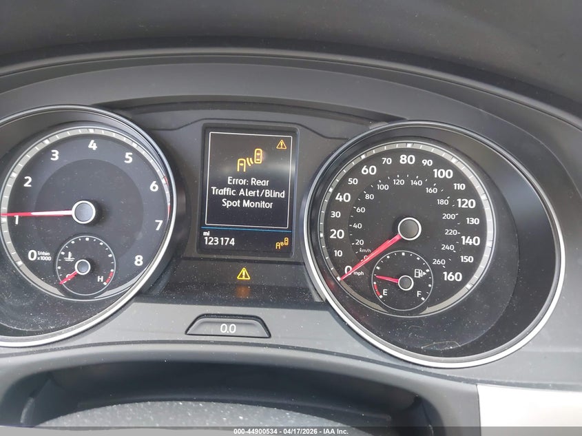 2021 Volkswagen Atlas VIN 1V2PR2CAXMC506474 IAAI salvage auction — REAR END, Salvage Title, sold $7,200 on 2026-08-21 (photo 7)