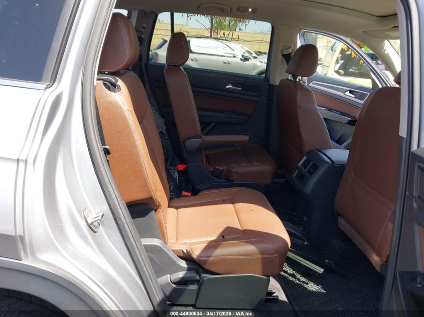 2021 Volkswagen Atlas VIN 1V2PR2CAXMC506474 IAAI salvage auction — REAR END, Salvage Title, sold $7,200 on 2026-08-21 (photo 8)