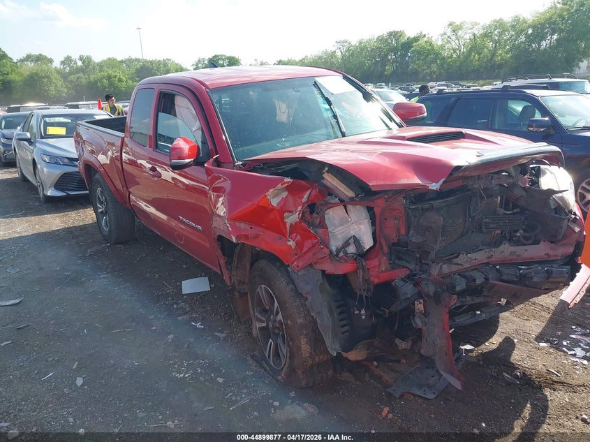 2017 Toyota Tacoma VIN 5TFSZ5AN3HX107035 IAAI salvage auction — FRONT END, Wait Title, sold $3,500 on 2026-08-02 (photo 1)
