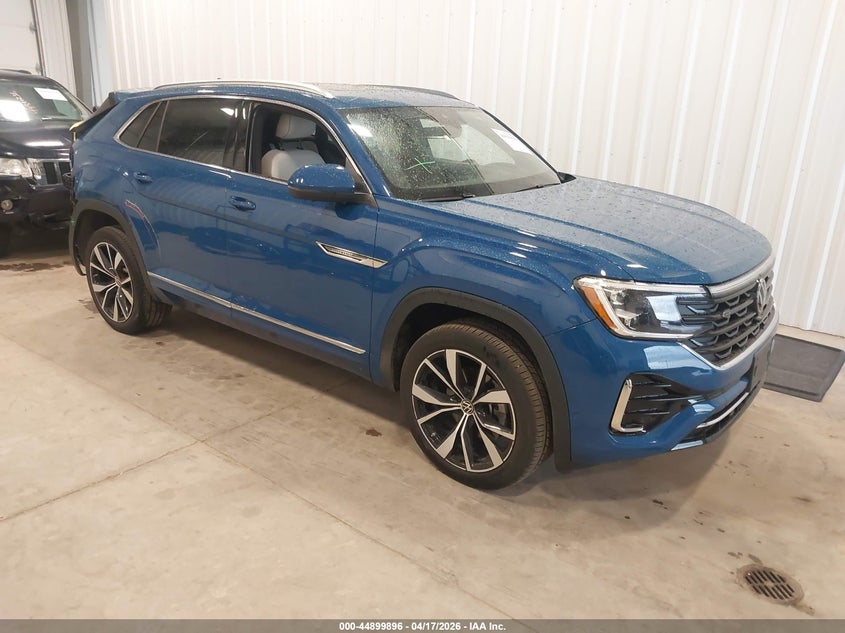 2025 Volkswagen Atlas cross sport VIN 1V2FE2CA8SC205741 — IAAI salvage auction photo
