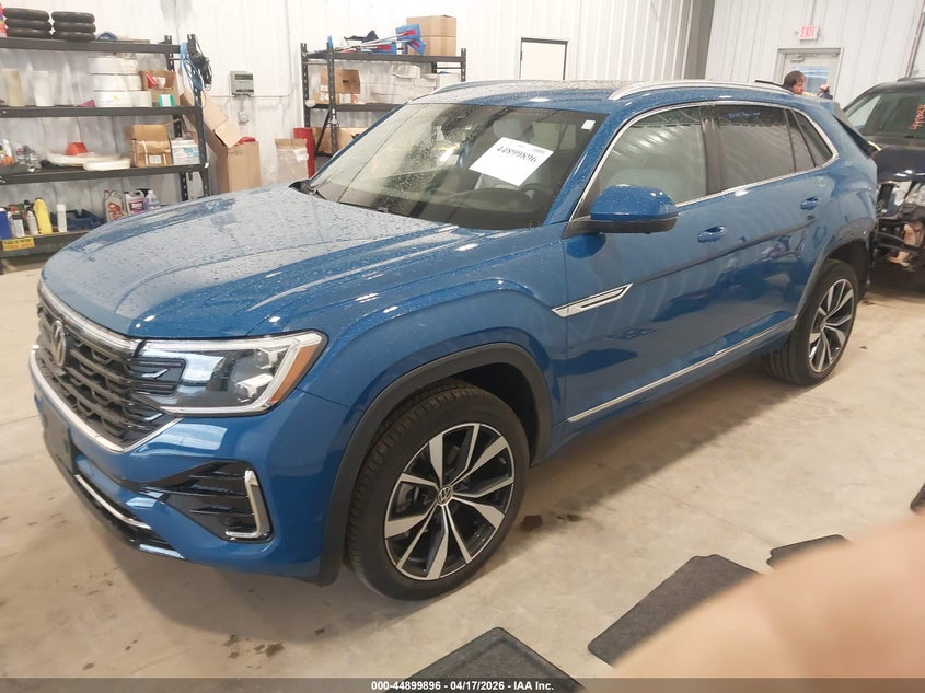 2025 Volkswagen Atlas cross sport VIN 1V2FE2CA8SC205741 IAAI salvage auction — REAR END, Salvage (Minnesota), sold $18,100 on 2026-07-29 (photo 2)