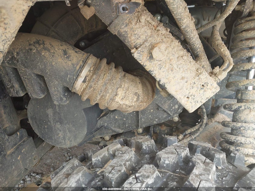 2026 Cf moto Uforce VIN LCELE1ZF6TM000187 IAAI salvage auction — ROLLOVER, Salvage (Mississippi), sold $3,925 on 2026-07-07 (photo 9)