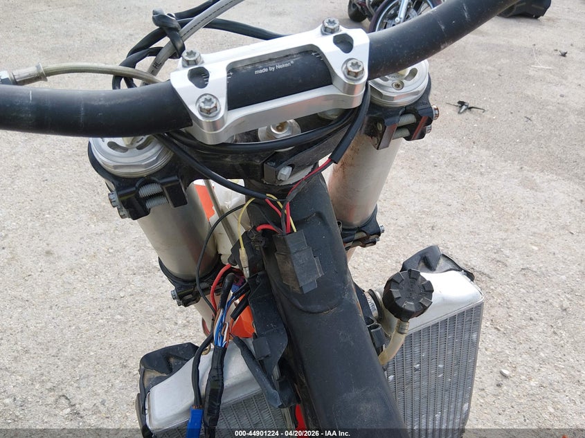 2024 Ktm 350 VIN VBKXCP437RM202955 IAAI salvage auction — THEFT, Non-Repairable (Texas), sold $550 on 2026-07-14 (photo 7)