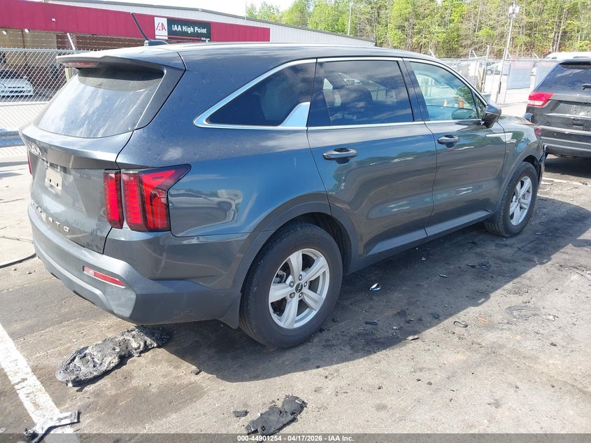 2022 Kia Sorento VIN 5XYRG4LC3NG116522 IAAI salvage auction — FRONT END, Wait Title, sold $5,150 on 2026-07-23 (photo 4)