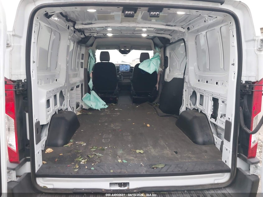 2024 Ford Transit VIN 1FTYE1Y85RKB90738 IAAI salvage auction — RIGHT SIDE, Wait Title, sold $7,000 on 2026-07-06 (photo 8)
