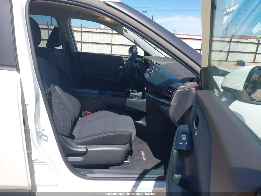 2023 Nissan Rogue VIN 5N1BT3BA8PC902181 IAAI salvage auction — RIGHT FRONT, Salvage (Texas), sold $7,650 on 2026-07-30 (photo 5)