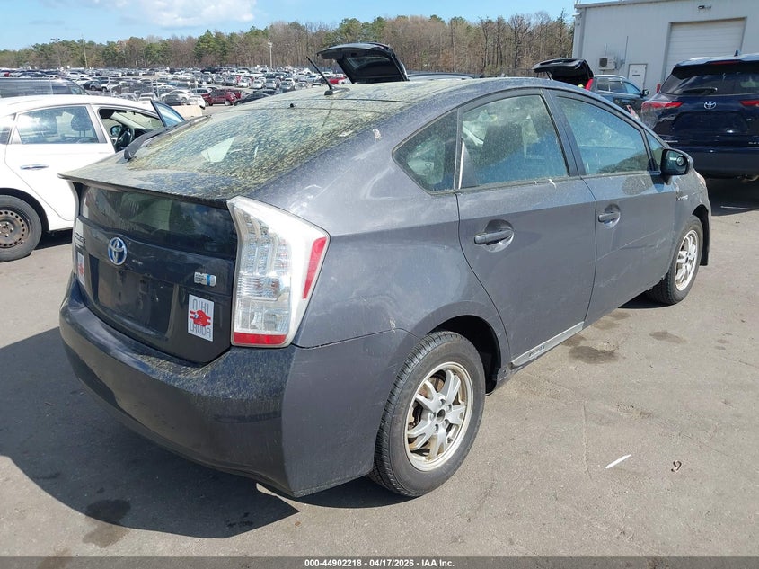 2010 Toyota Prius VIN JTDKN3DU3A0163395 IAAI salvage auction — RIGHT SIDE, Salvage (Pennsylvania), sold $800 on 2026-07-07 (photo 4)