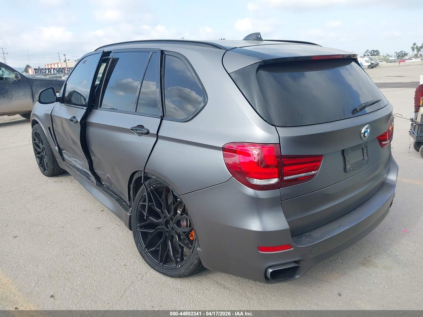 2018 BMW X5 VIN 5UXKT0C55J0V98688 IAAI salvage auction — LEFT SIDE, Salvage Title, sold $9,150 on 2026-07-08 (photo 3)